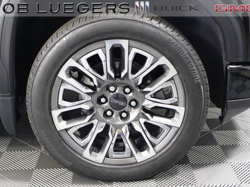 Certified 2024 GMC Sierra 1500 Denali Ultimate image 3