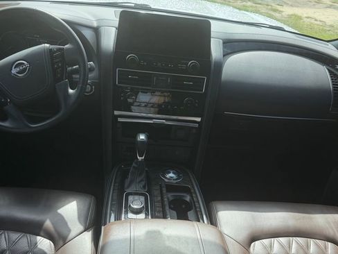 Used 2022 Nissan Armada Platinum w/ Captain's Chairs Package RWD image 6