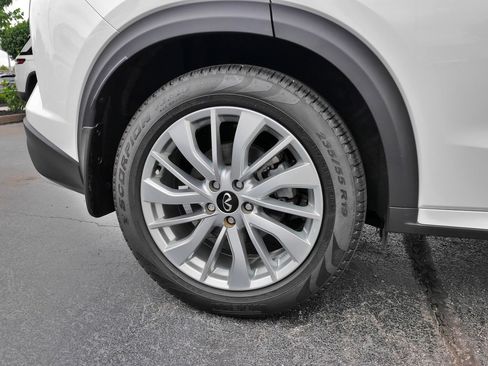 Used 2023 INFINITI QX50 Luxe AWD/4WD image 9