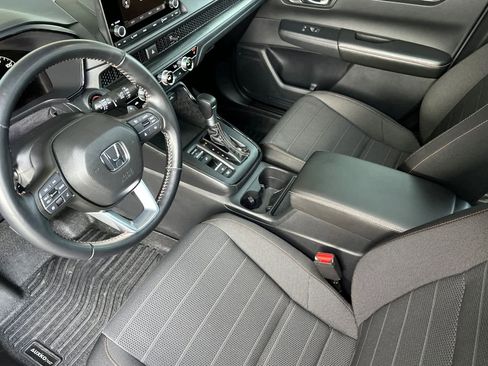 Used 2025 Honda CR-V Sport image 11