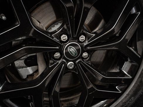 Used 2020 Land Rover Range Rover Evoque R-Dynamic HSE image 8