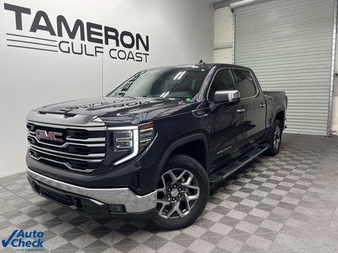 Used 2023 GMC Sierra 1500 SLT w/ SLT Premium Package image 2