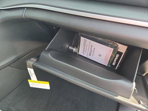 New 2025 Jeep Grand Cherokee Altitude image 41