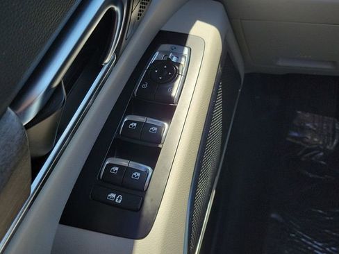 Used 2022 Kia Telluride SX w/ SX Prestige Package AWD/4WD image 24