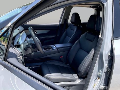 Used 2025 Nissan Murano SL w/ Cargo Package AWD/4WD image 8