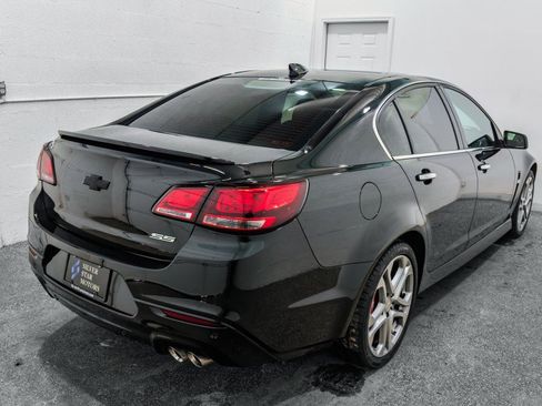 Used 2016 Chevrolet SS image 8