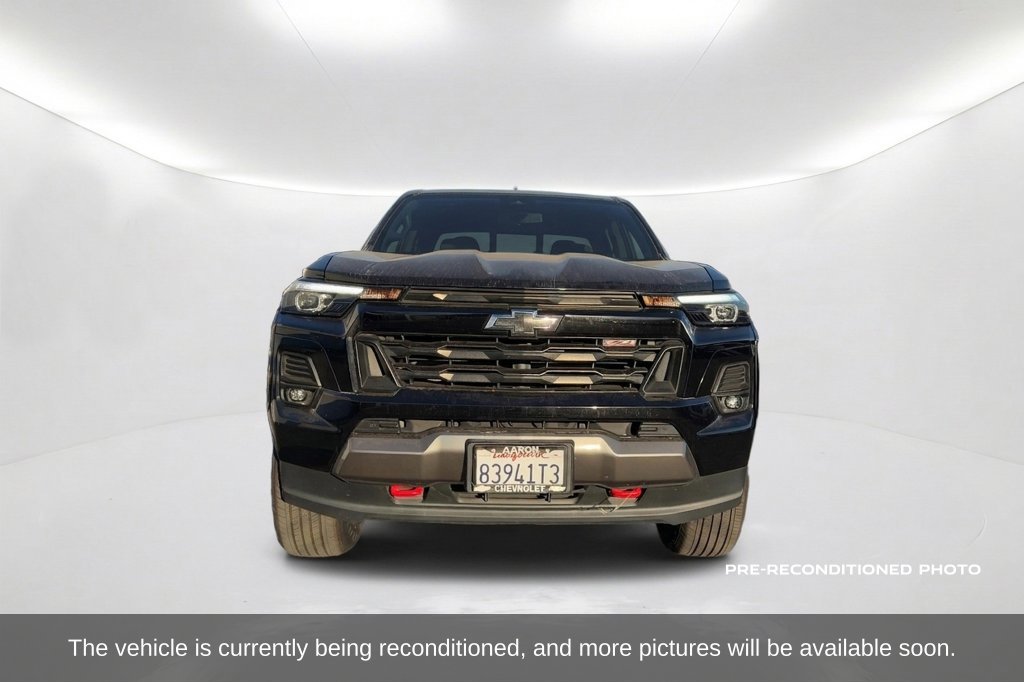 Used 2023 Chevrolet Colorado Z71 w/ Advanced Trailering Package AWD/4WD image 2