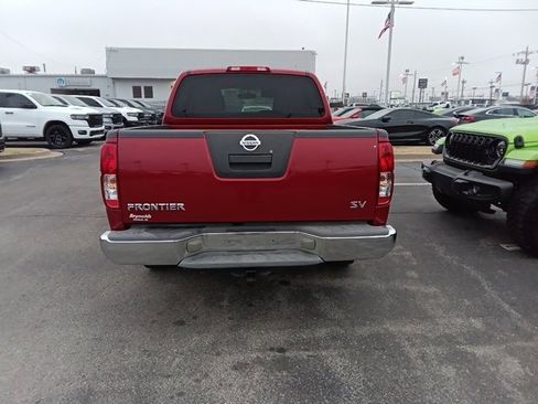 Used 2012 Nissan Frontier SV w/ SV Premium Utility Pkg image 5