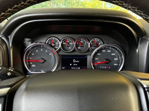 Used 2022 Chevrolet Silverado 1500 LT Trail Boss image 17