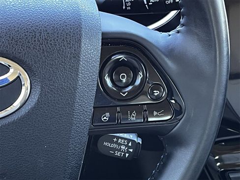 Used 2021 Toyota Prius XLE w/ Advanced Technology Package image 14