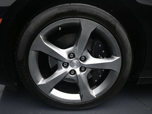 Used 2014 Chevrolet Camaro SS w/ RS Package RWD image 10