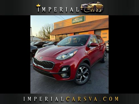 Used 2022 Kia Sportage LX image 1