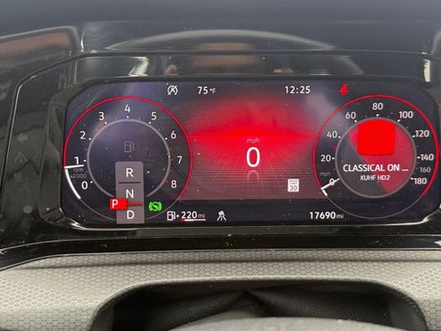 Used 2024 Volkswagen GTI SE image 17