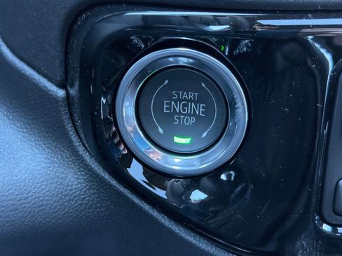 New 2026 GMC Sierra 1500 SLT w/ SLT Premium Package image 20