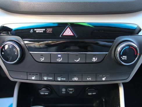 Used 2018 Hyundai Tucson SEL image 22