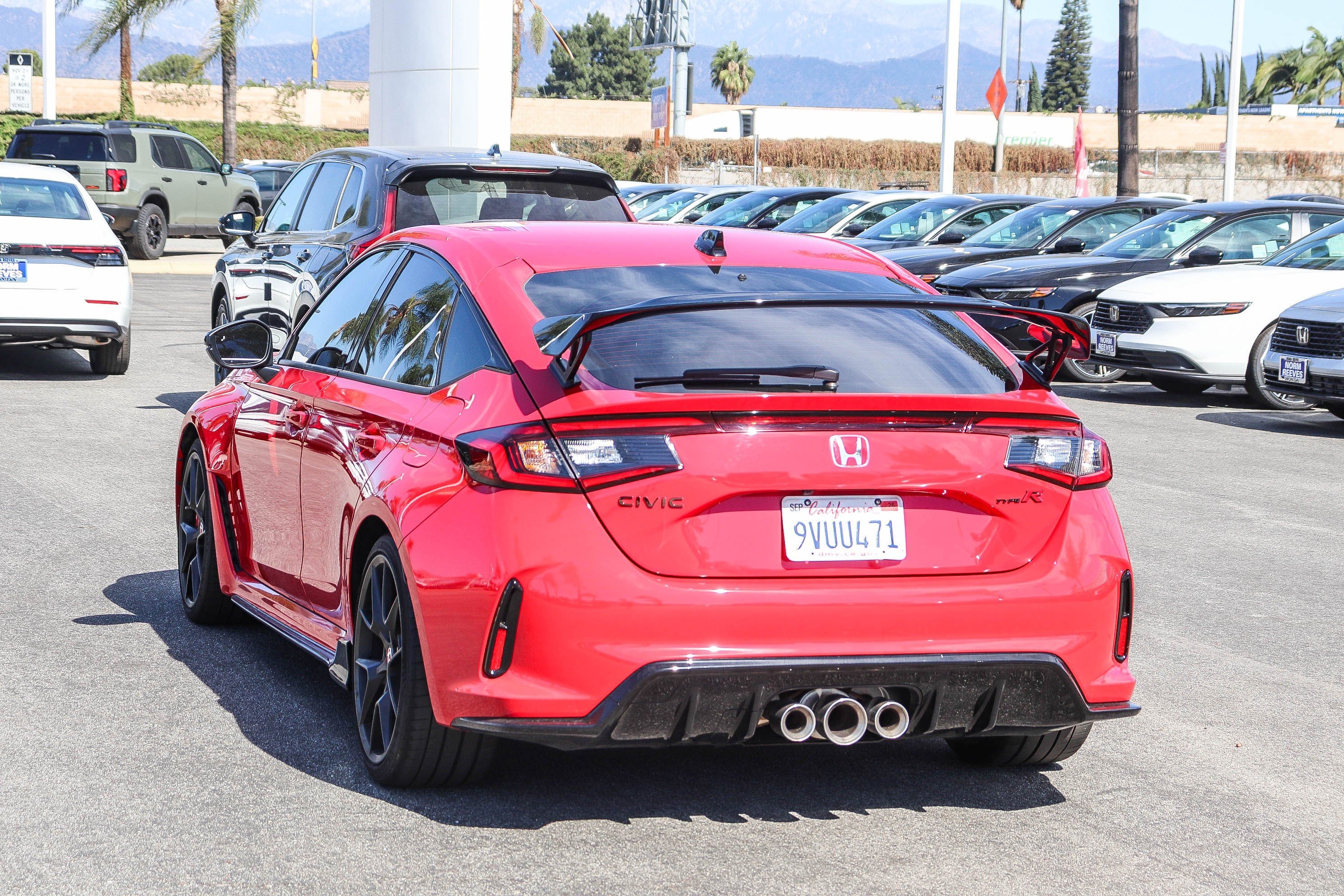 Used 2025 Honda Civic Type R image 12