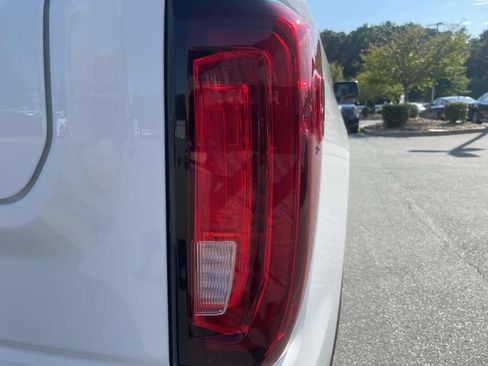Used 2024 GMC Sierra 1500 SLT RWD image 11