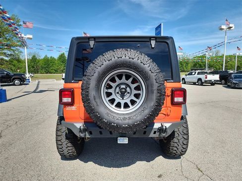 Used 2018 Jeep Wrangler Unlimited Rubicon image 3