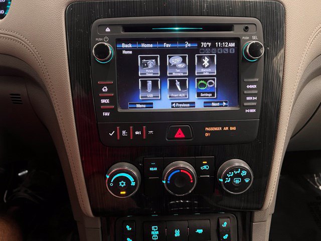 Used 2015 Chevrolet Traverse LT w/ Style and Technology Package AWD/4WD image 21