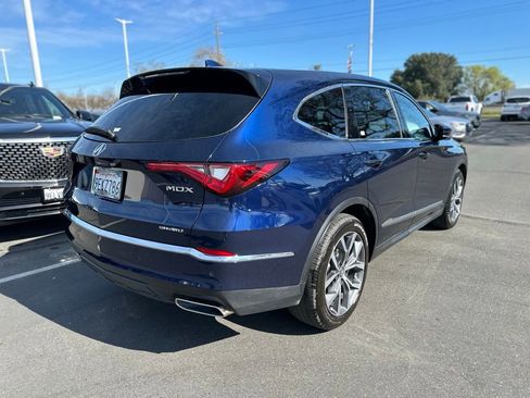 Certified 2023 Acura MDX SH-AWD w/ Technology Package image 7