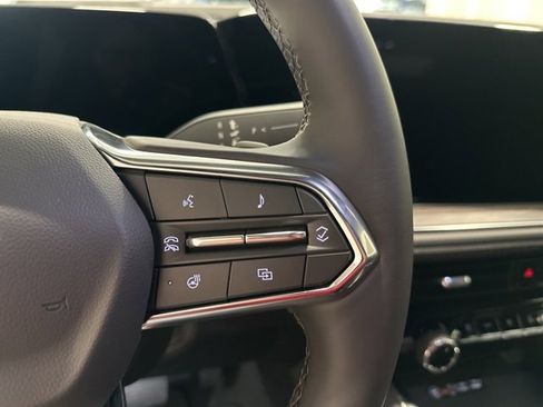 New 2025 Chevrolet Suburban LT w/ Comfort Package image 21