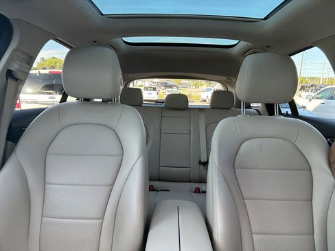 Used 2016 Mercedes-Benz GLC 300 4MATIC image 16