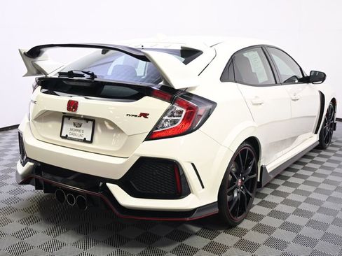 Used 2019 Honda Civic Type R image 6