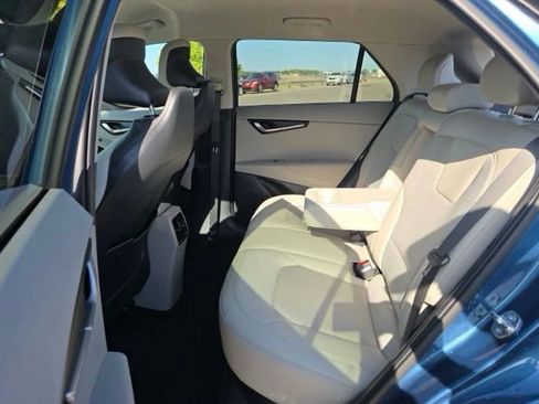 Certified 2023 Kia Niro Wind FWD image 11