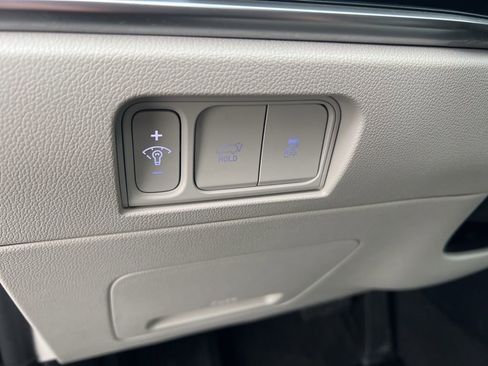 Certified 2025 Kia Sorento X-Line EX image 51