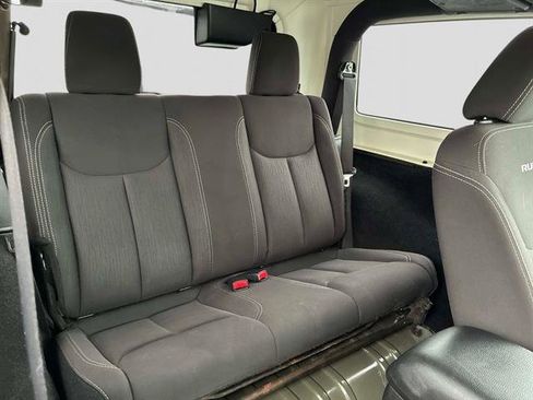 Used 2015 Jeep Wrangler Rubicon w/ Dual Top Group image 10