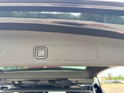 Used 2013 Chevrolet Tahoe LT AWD/4WD image 15