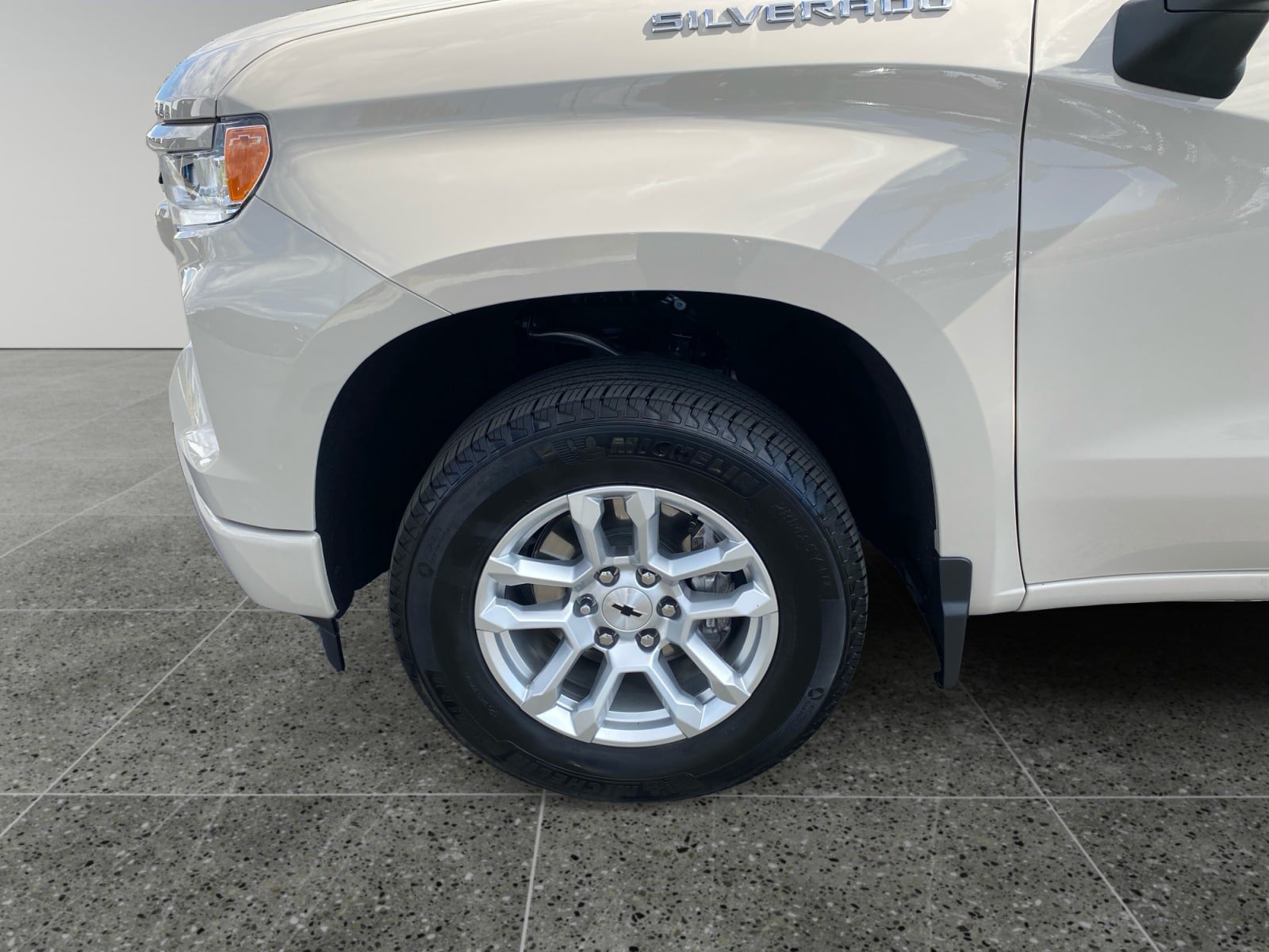 Used 2026 Chevrolet Silverado 1500 RST RWD image 14