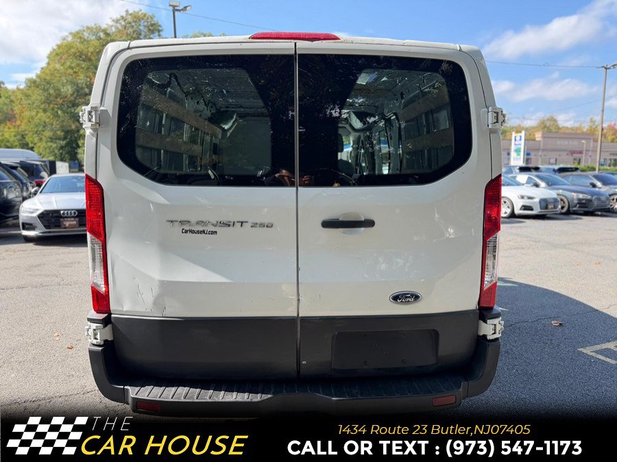 Used 2015 Ford Transit 250 130 Low Roof w/ Exterior Upgrade Package RWD image 7