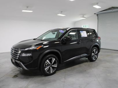 Used 2024 Nissan Rogue SL