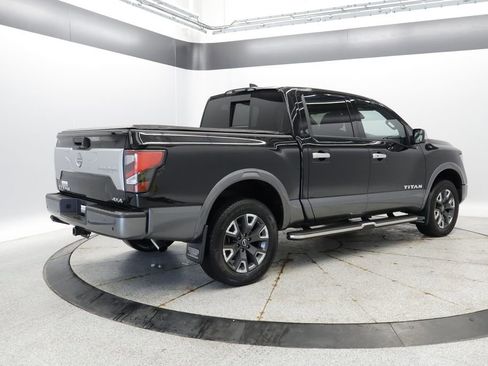 Used 2024 Nissan Titan Platinum Reserve w/ Moonroof Package AWD/4WD image 6