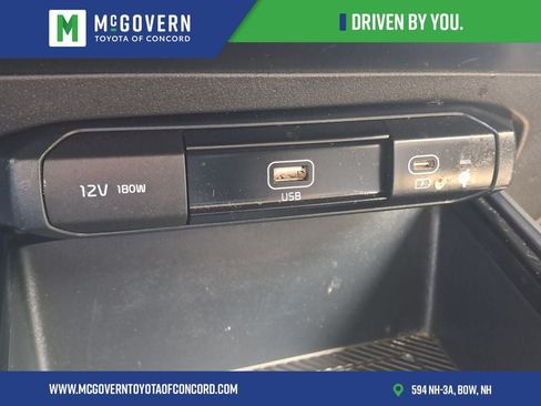 Used 2023 Kia Niro FWD image 31