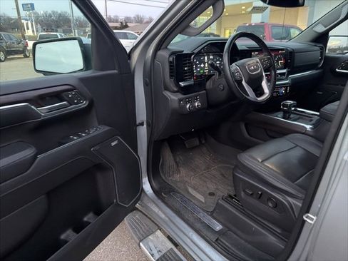 Used 2023 GMC Sierra 1500 SLT w/ SLT Premium Plus Package image 44