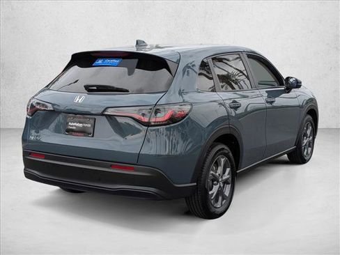 Certified 2026 Honda HR-V LX image 5