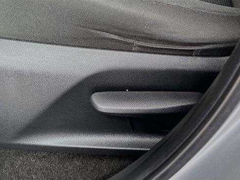 Used 2023 Toyota RAV4 LE image 15