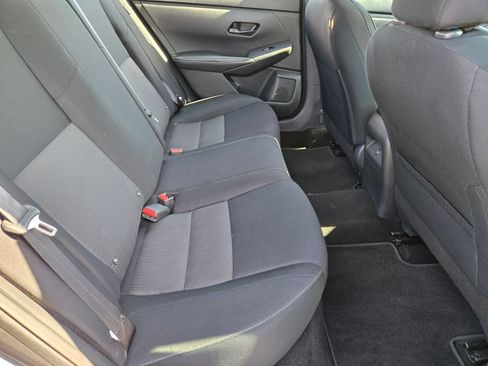 Certified 2024 Nissan Sentra SV FWD image 23