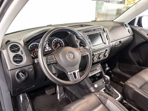 Used 2017 Volkswagen Tiguan S AWD/4WD image 19
