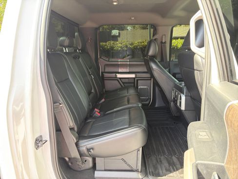 Used 2021 Ford F350 Lariat w/ Lariat Ultimate Package AWD/4WD image 26
