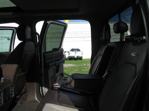 Used 2019 Ford F150 Limited w/ Trailer Tow Package AWD/4WD image 24