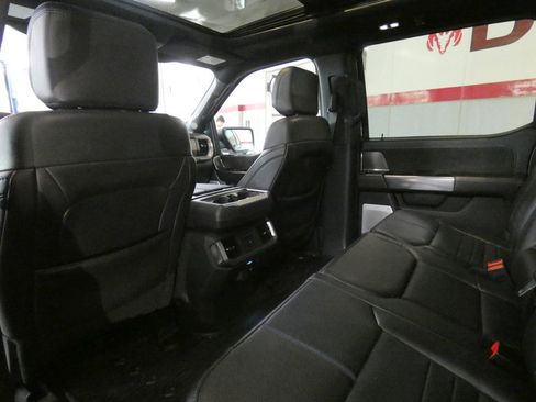 Used 2025 Ford F150 Platinum w/ Equipment Group 702A High AWD/4WD image 27