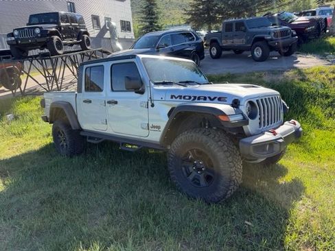 Used 2022 Jeep Gladiator Mojave w/ LED Lighting Group AWD/4WD image 3