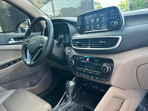 Used 2021 Hyundai Tucson Limited FWD image 24