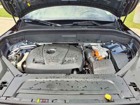 Certified 2024 Volvo XC90 T8 Ultimate w/ Protection Package Premier AWD/4WD image 36