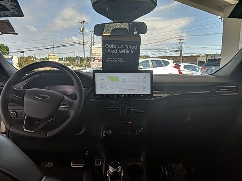 Used 2024 Ford Escape ST-Line Select w/ Tech Pack #1 image 11