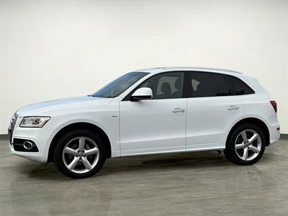 Used 2017 Audi Q5 2.0T Premium Plus w/ Technology Package