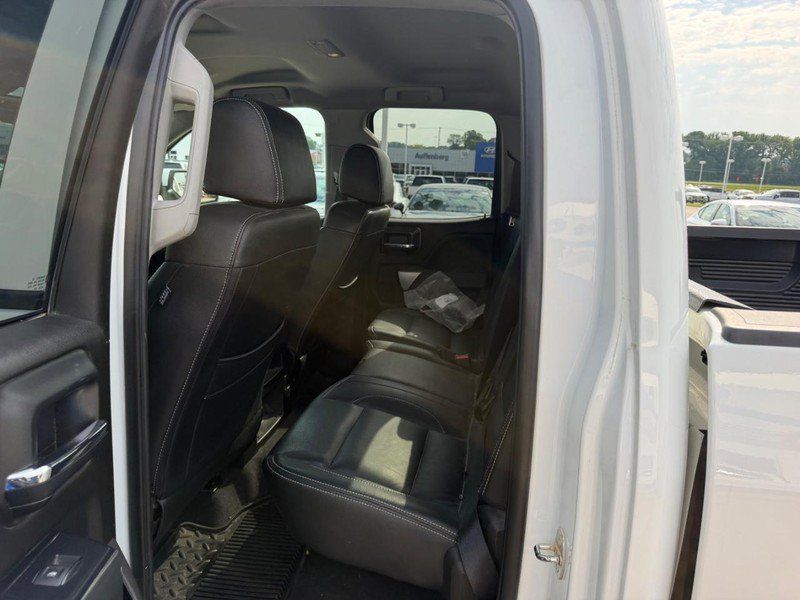Used 2019 Chevrolet Silverado 1500 LT AWD/4WD image 8